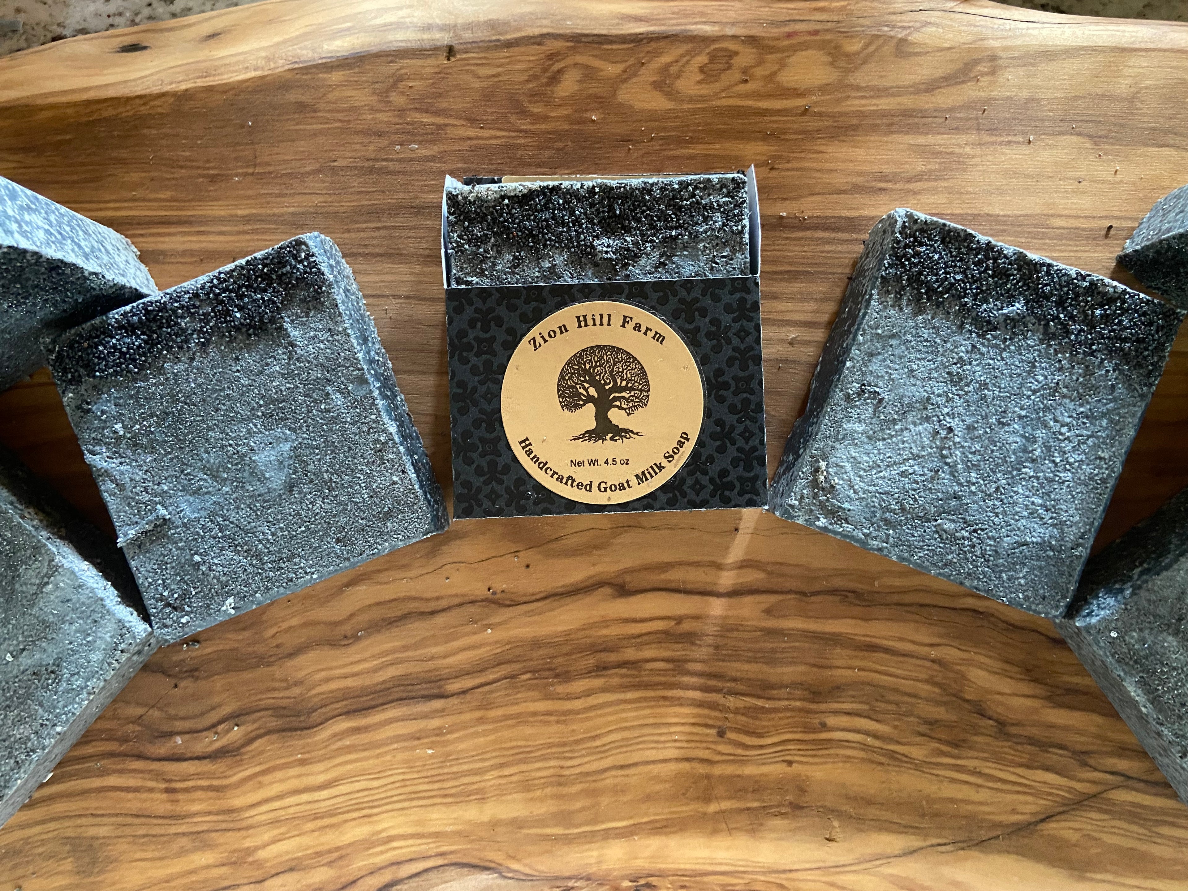 Midnight Diamond Detox Bar Sandalwood, Bergamot & Tea Tree